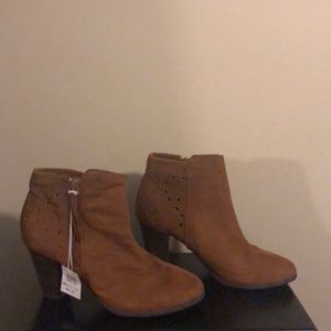 Women’s American Eagle ankle boot